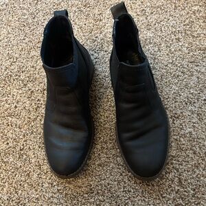 Nordstrom Italian Made Chelsea Boots - Waterproof - 6.5 wide